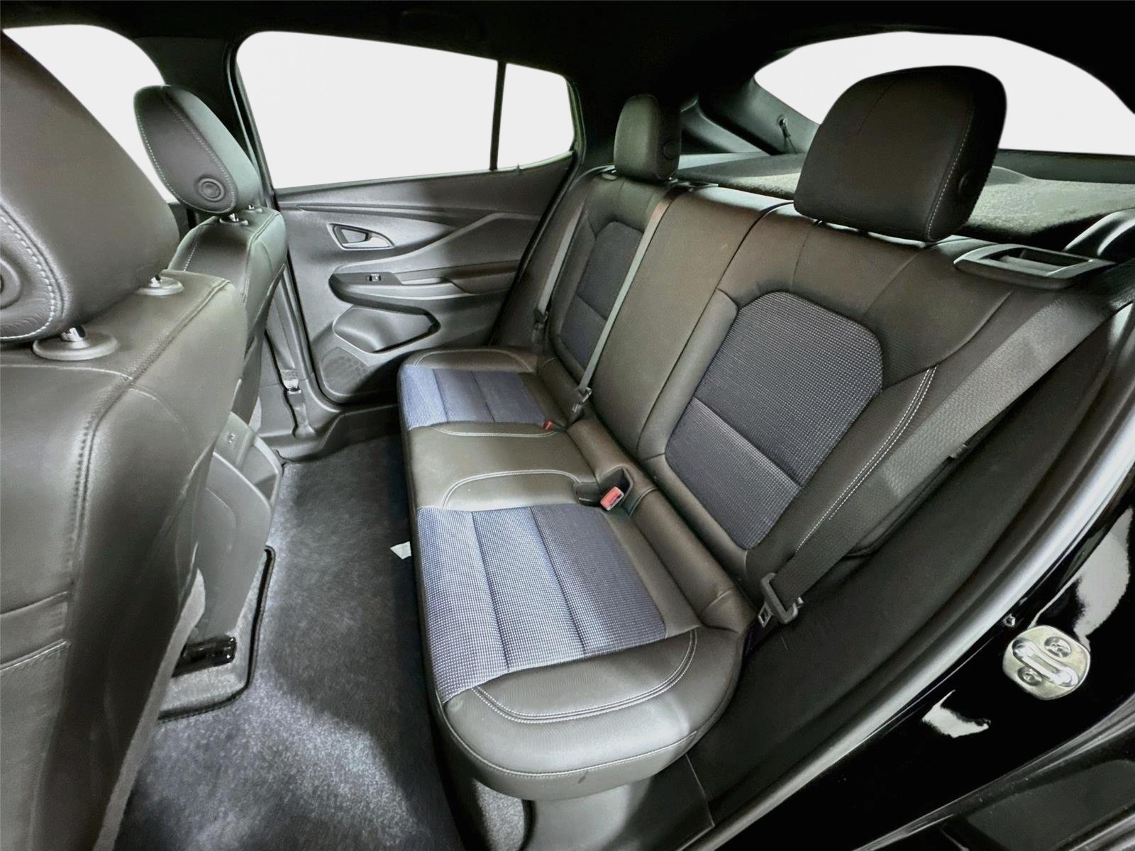 New 2026 Buick Envista Sport Touring w/ Convenience I Package FWD image 21