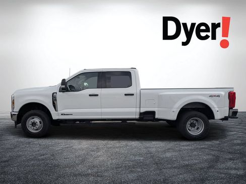 Used 2025 Ford F350 XLT AWD/4WD image 7