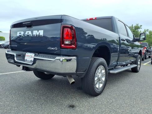 Used 2025 RAM 2500 Big Horn AWD/4WD image 17
