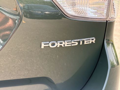 Used 2022 Subaru Forester Limited AWD/4WD image 13