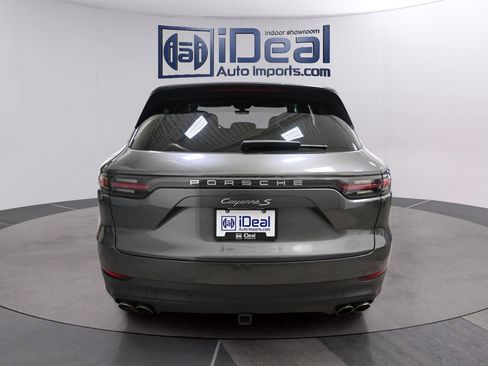 Used 2019 Porsche Cayenne S AWD/4WD image 4