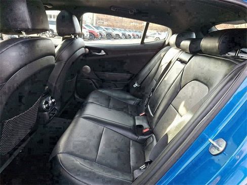 Used 2021 Kia Stinger GT-Line w/ Sun & Sound Package image 10