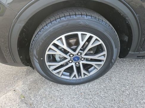 Used 2022 Ford Escape SEL FWD image 10
