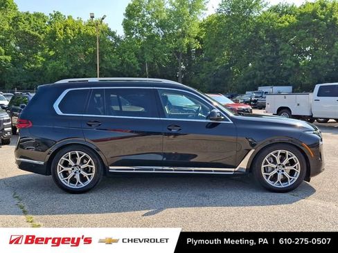 Used 2026 BMW X7 xDrive40i AWD/4WD image 9