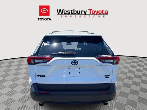 Certified 2023 Toyota RAV4 XLE w/ Convenience Package AWD/4WD image 11