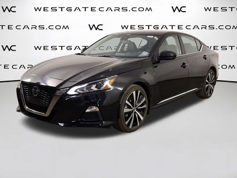 Used 2022 Nissan Altima 2.5 SR FWD image 1