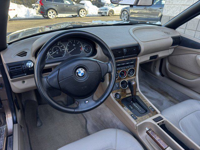 Used 2000 BMW Z3 2.5i RWD image 5