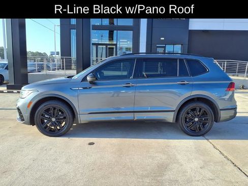 Used 2022 Volkswagen Tiguan SE R-Line AWD/4WD image 9