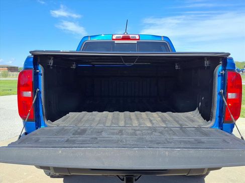 Used 2022 Chevrolet Colorado ZR2 AWD/4WD image 25