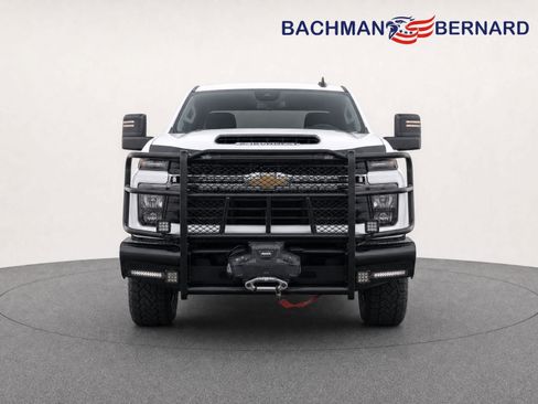 Used 2025 Chevrolet Silverado 2500 LT w/ Safety Package AWD/4WD image 2