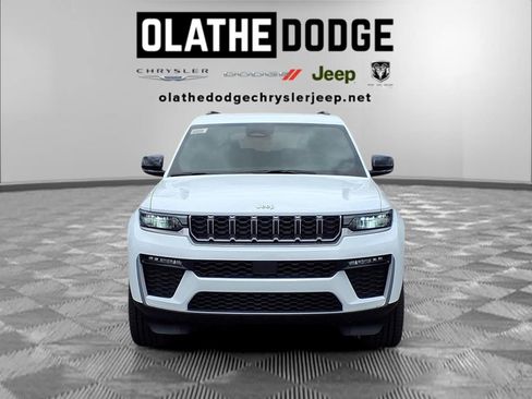 New 2026 Jeep Grand Cherokee L Limited AWD/4WD image 31