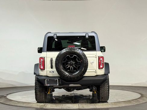 New 2026 Ford Bronco Badlands AWD/4WD image 8