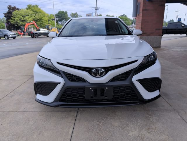 Used 2023 Toyota Camry SE AWD/4WD image 10