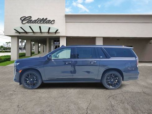 Certified 2023 Cadillac Escalade ESV Sport Platinum w/ LPO, ONYX Package AWD/4WD image 2