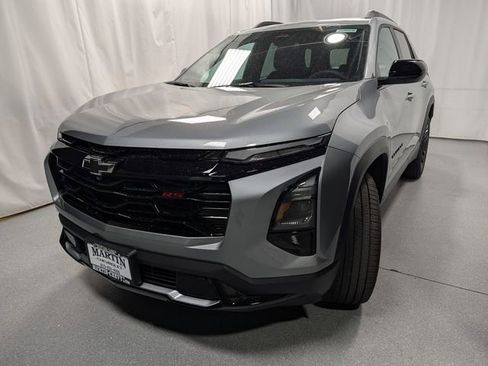 New 2026 Chevrolet Equinox RS AWD/4WD image 8