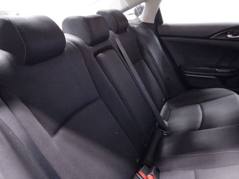 Used 2019 Honda Civic EX image 17