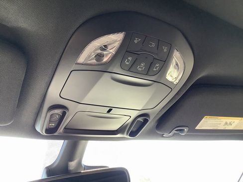 New 2026 Chrysler Pacifica Limited image 20