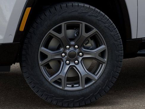 New 2026 Jeep Grand Wagoneer 4WD image 8