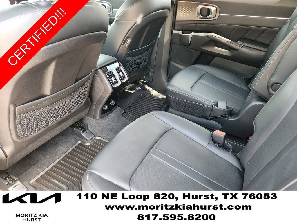 Certified 2023 Kia Sorento SX AWD/4WD image 30