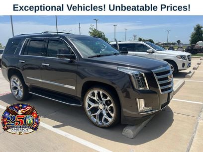 Used 2017 Cadillac Escalade Luxury
