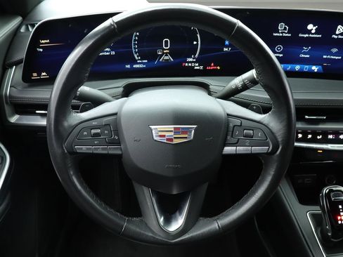 Certified 2024 Cadillac XT4 Premium Luxury image 17