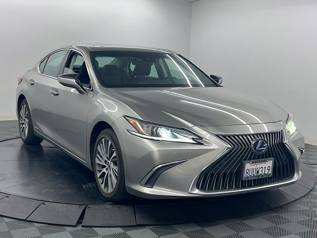 Used 2021 Lexus ES 300h w/ Premium Package FWD image 3