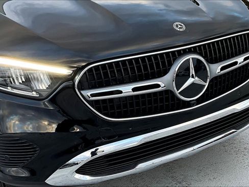 Used 2026 Mercedes-Benz GLC 300 image 28