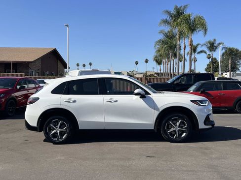 Certified 2023 Honda HR-V EX-L image 27