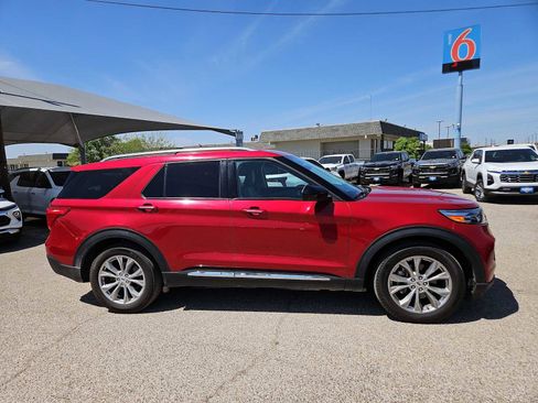 Used 2024 Ford Explorer Limited image 9