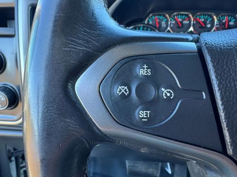 Used 2017 Chevrolet Silverado 1500 LT w/ LPO, Black Pack image 15