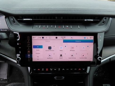 New 2026 Jeep Grand Cherokee L Limited image 5