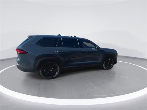 Used 2024 Toyota Grand Highlander Platinum image 4