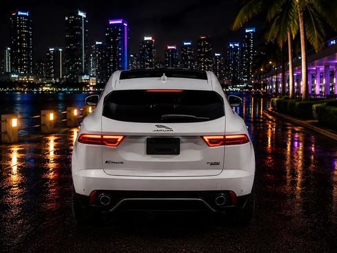 Used 2019 Jaguar E-PACE SE AWD/4WD image 5