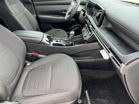 New 2026 Hyundai Santa Cruz SE FWD image 7