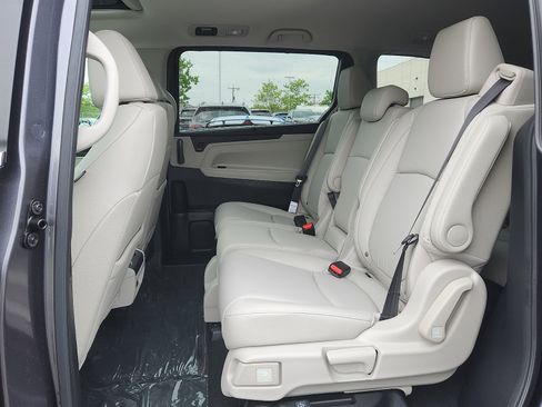 New 2026 Honda Odyssey EX-L image 6