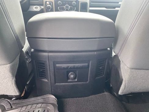 Used 2017 RAM 1500 Big Horn AWD/4WD image 24