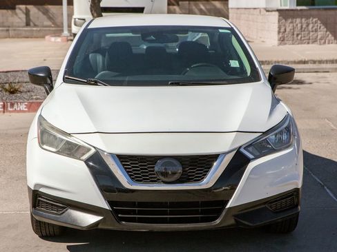 Used 2021 Nissan Versa S image 3