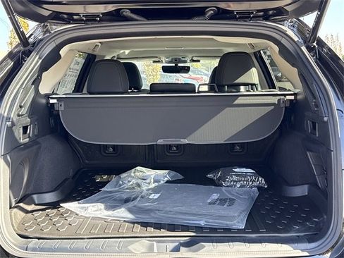 Certified 2025 Subaru Outback Onyx Edition w/ Popular Package #2 image 16