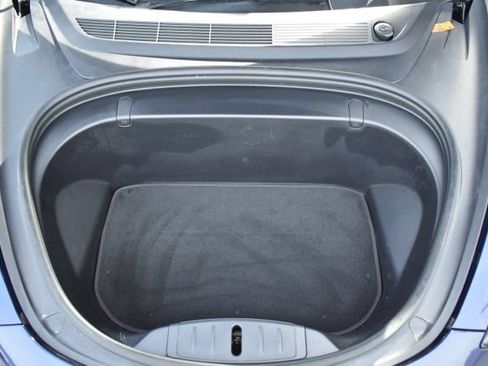 Used 2018 Tesla Model 3 Long Range RWD image 40