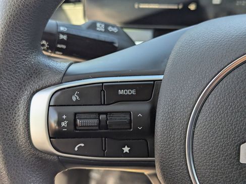 Used 2025 Kia K5 LXS image 29