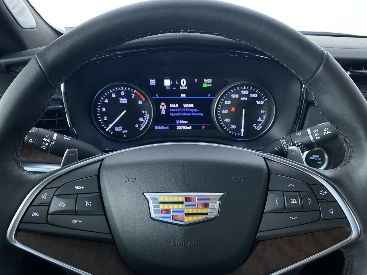 Used 2024 Cadillac XT5 Sportv w/ Technology Package AWD/4WD image 3