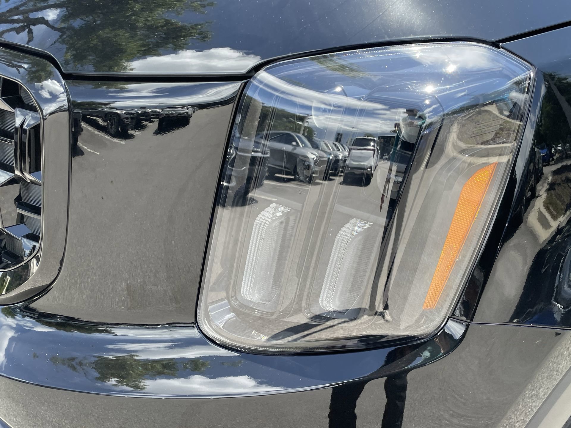 Used 2025 Kia Telluride SX X-Line AWD/4WD image 6
