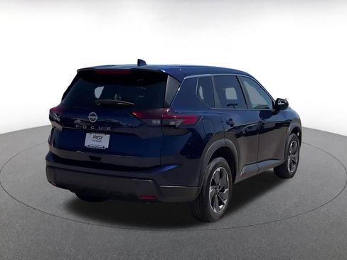 Used 2025 Nissan Rogue SV FWD image 14
