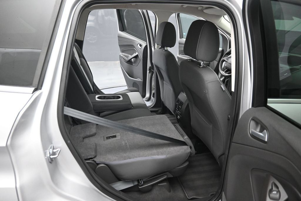 Used 2017 Ford Escape SE AWD/4WD image 29