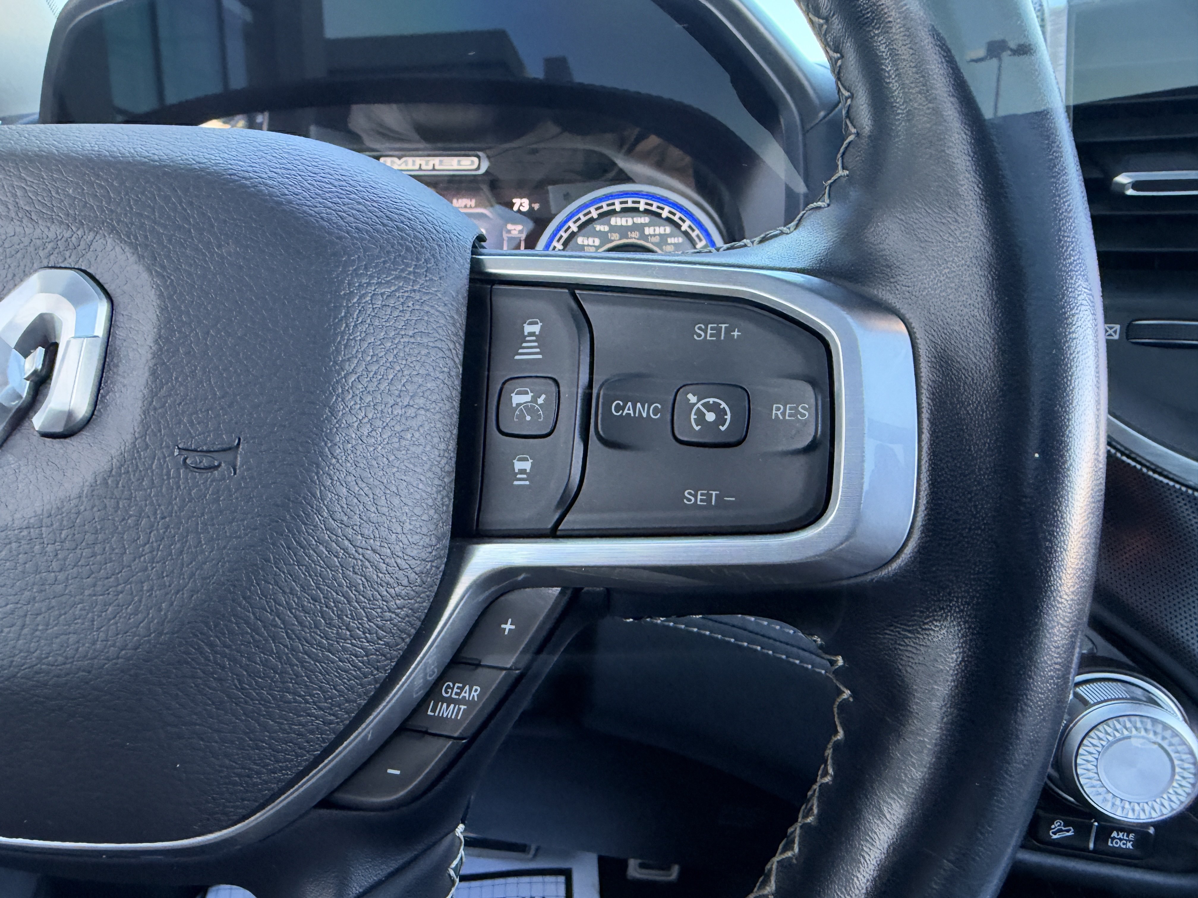 Used 2022 RAM 1500 Limited AWD/4WD image 39