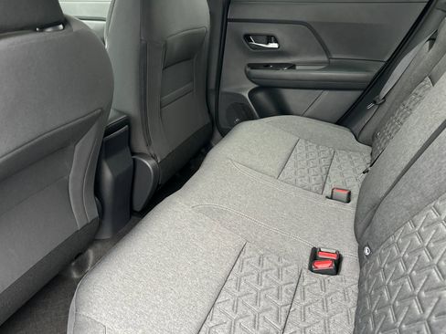 New 2026 Nissan Kicks SV image 12