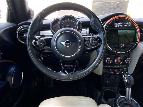 Used 2019 MINI Cooper S FWD image 3
