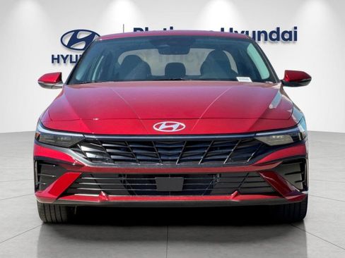 New 2026 Hyundai Elantra Limited FWD image 9