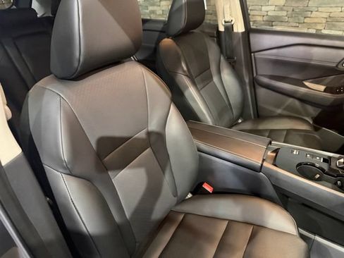 Certified 2026 Nissan Rogue SV w/ SV Premium Package FWD image 33