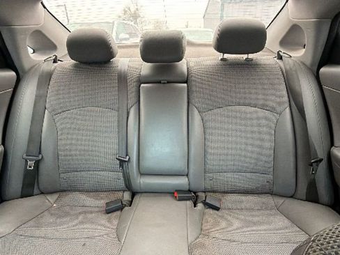 Used 2012 Hyundai Sonata SE image 12